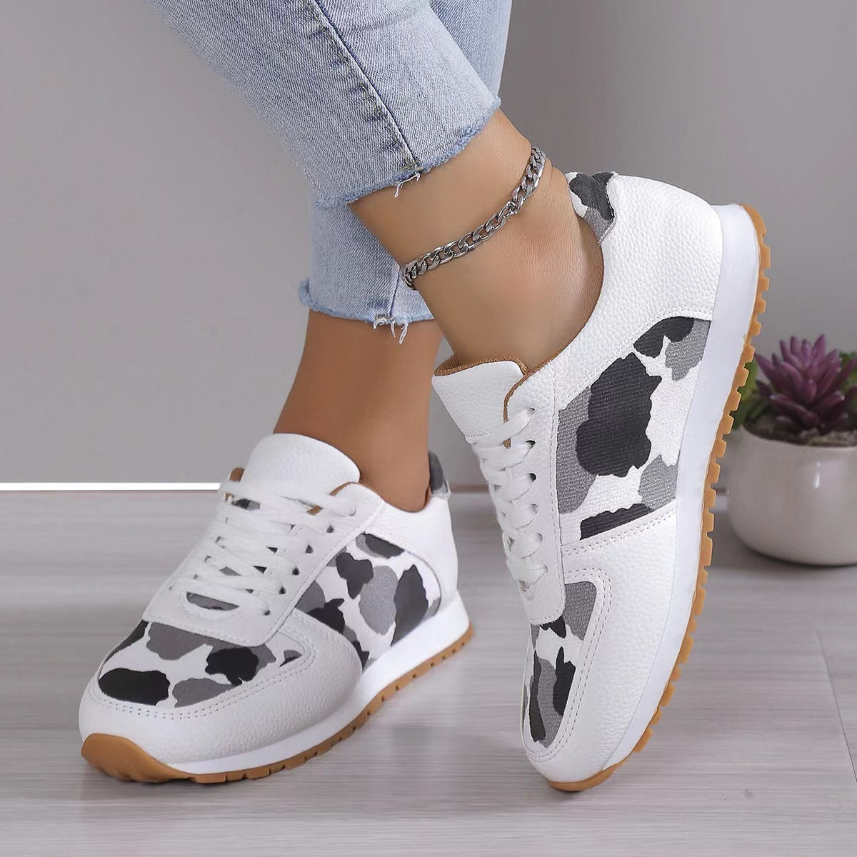 Leopard Print Lace-up Sneakers