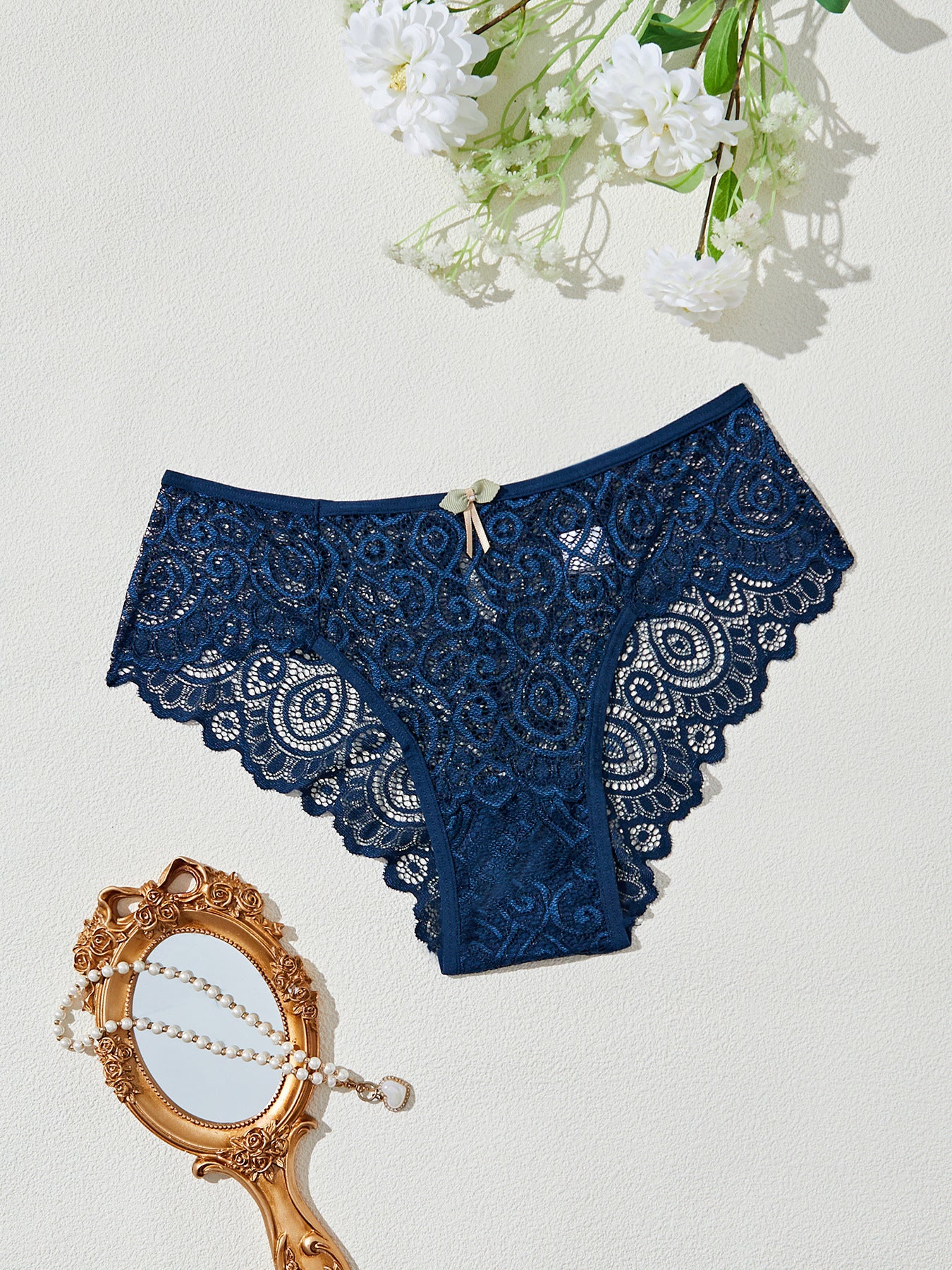 Women's Lace Traceless Briefs